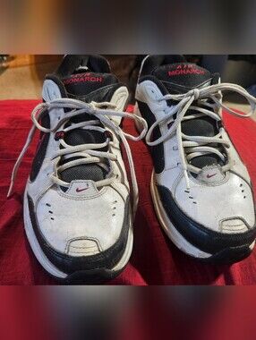 Mens Nike Air Monarch Shoes Estate Item